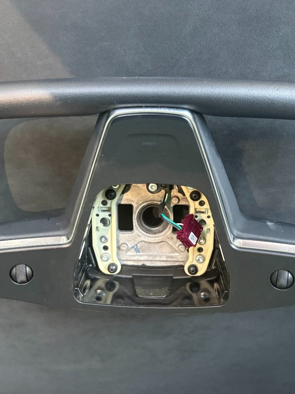 Tesla 2023 Yoke Steering wheel Model S